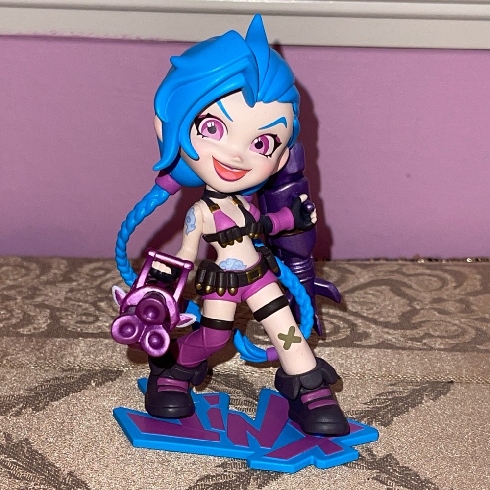 Official league of legends arcane jinx powder pop mart figure statue toy
